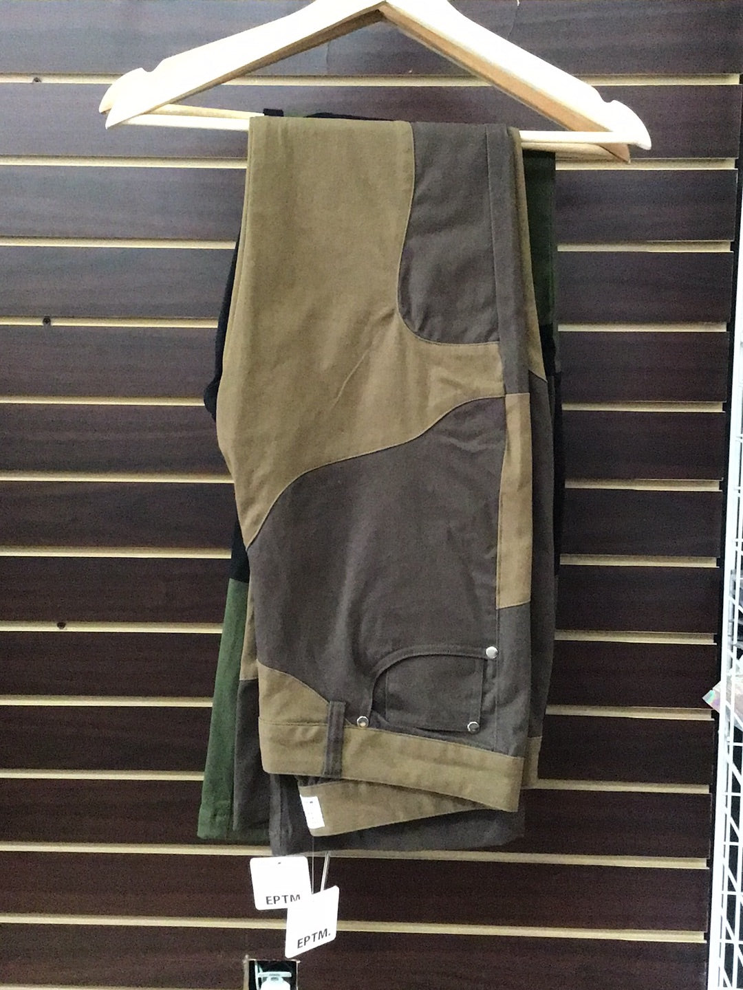 Brown stacked pants color pattern