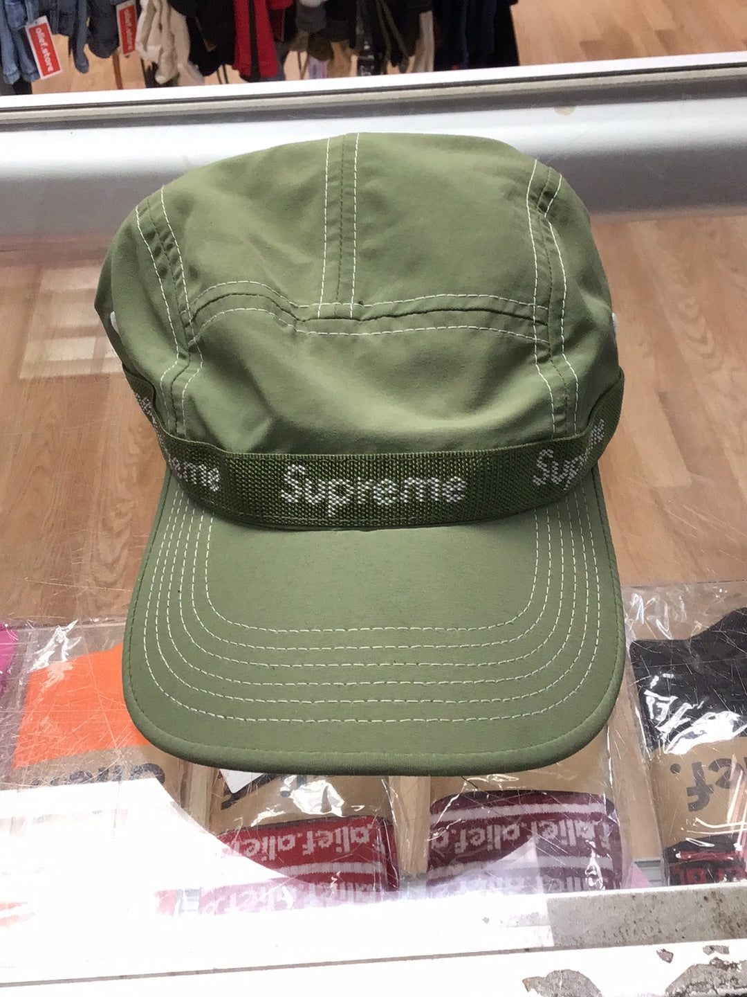 Supreme adjustable hat (Olive Green)