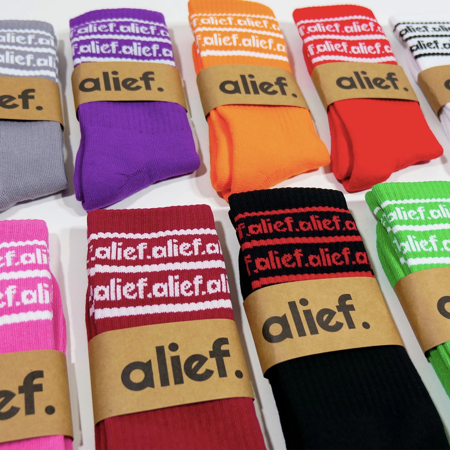 Bold Alief Socks - Pink